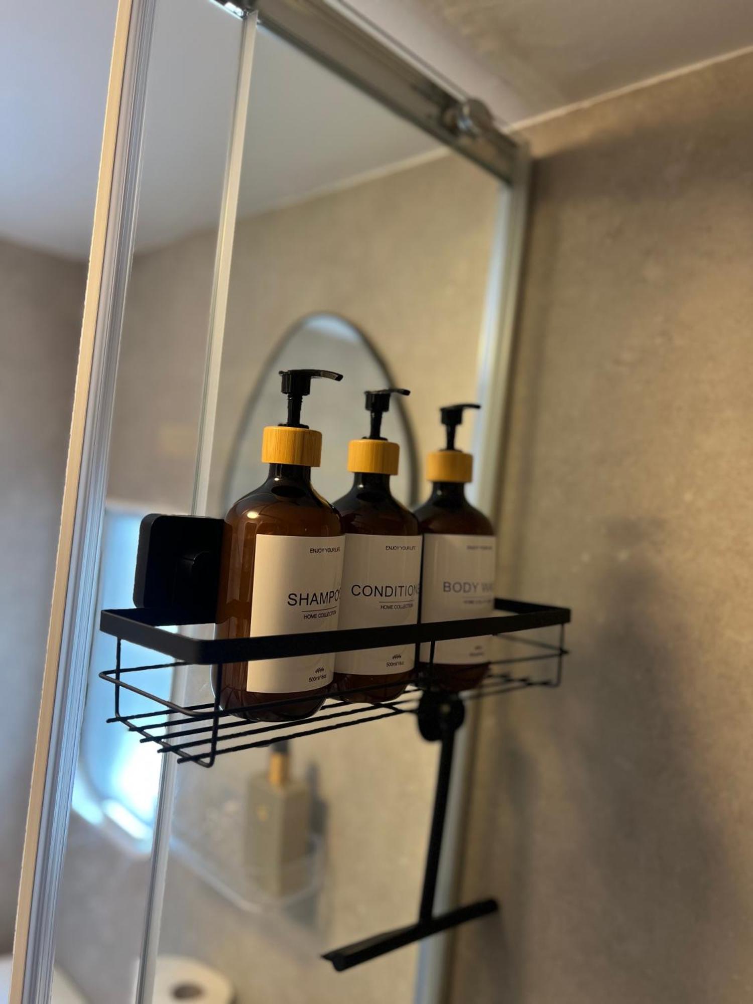 Chalet Quattro In Bosrijke Omgeving 앵루 외부 사진